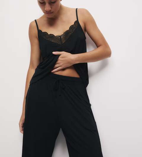 Gots Organic Baby Cotton Romper Baby Sweater Romper Baby Romper Solid Color Robbed Baby Romper Baby Animal Romper Knit Baby Romper Baby Tulle Romper Baby Girl Romper Pink Baby Rompers Cotton Baby Rompers Set Ribbed Baby Romper Baby Romper Winter Baby Romper Fourrure Baby Girl Rompers Custom Print 95 Bamboo Viscose 5 Spandex Short Sleeve Baby Shorties Flower Print Girl Baby Romper Tailormade Exporter